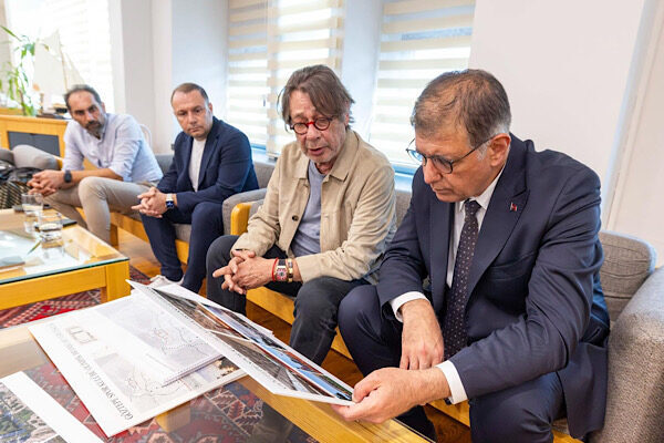 İzmir Büyükşehir Belediye Başkanı Dr. Cemil Tugay, Göztepe Spor Kulübü