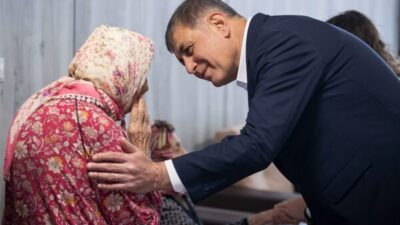 İzmir Büyükşehir Belediyesi, ihtiyaç sahibi emeklilere yönelik Emekli Desteği Programı