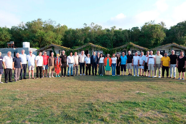 İzmit Belediyesi, kent genelinde görev yapan mahalle muhtarlarını hafta sonu