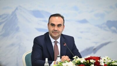 Sanayi ve Teknoloji Bakanı Mehmet Fatih Kacır, kentteki yerel girişimciliğin