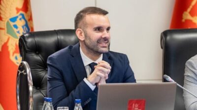 Karadağ Başbakanı Milojko Spajic, 18 Yaş Altı Kadınlar Dünya Hentbol