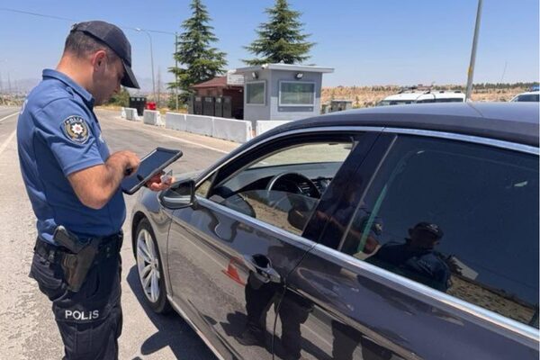 Karaman İl Emniyet Müdürlüğü, yaptığı açıklamada, Karaman Cumhuriyet Başsavcılığı koordinesinde