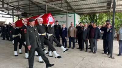 Kocaeli Valiliği, Kıbrıs Gazisi Remzi Kar’ın hayatını kaybetmesinin ardından Kandıra