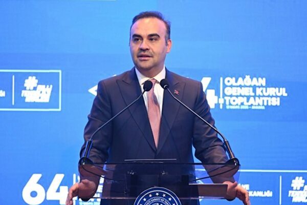Sanayi ve Teknoloji Bakanı Kacır, KOBİ’lere yönelik KOSGEB Kapasite Geliştirme