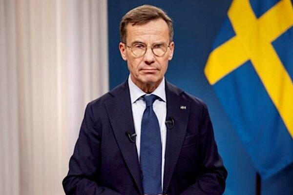 İsveç Başbakanı Ulf Kristersson, İsveç polis teşkilatının uluslararası operasyonlardaki başarısını