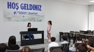 Küçükçekmece Belediyesi Müzik Akademisi, “Gezen Akademi Büyüyen Yetenekler” projesi kapsamında