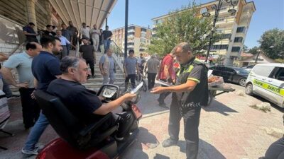 Belediyeden yapılan açıklamaya göre, denetimler ağırlıklı olarak cami önleri, kavşaklar,