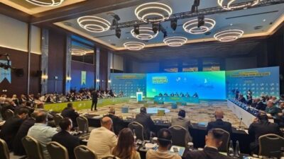 Manisa Büyükşehir Belediye temsilcileri Konya’da düzenlenen UCLG-MEWA Yenilikçilik ve Gıda