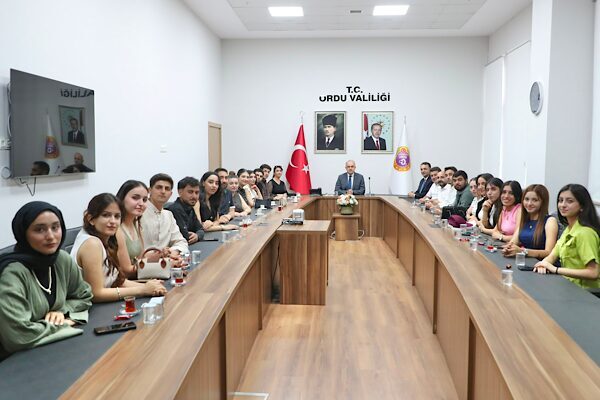 Mardin’den Ordu’ya Gençlerle Kültür Köprüsü programı kapsamında Ordu’ya gelen üniversite
