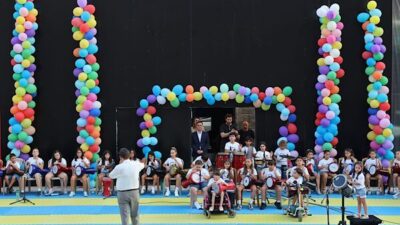 Marmaris Belediyesi tarafından 6-14 yaş grubundaki çocuklara yönelik düzenlenen yaz