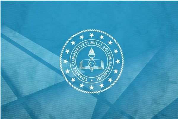 Milli Eğitim Bakanlığı (MEB), her ikisi de farklı illerde görev