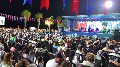 Milas Belediyesi bünyesinde faaliyet gösteren popüler müzik orkestrası Mylasa Band,