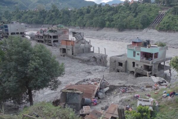 CCTV haberine göre; Nepal’de Çarşamba günü meydana gelen şiddetli sel