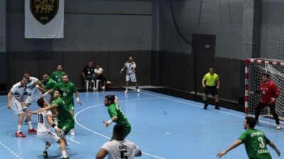 Bursa Nilüfer Belediyesi Üçevler Spor Tesisleri’nde oynanan karşılaşmada oyunun kontrolünü