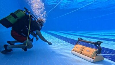 Batman 19 Mayıs Olimpik Yüzme Havuzu’nda hijyen çalışmaları, temizlik robotlarının