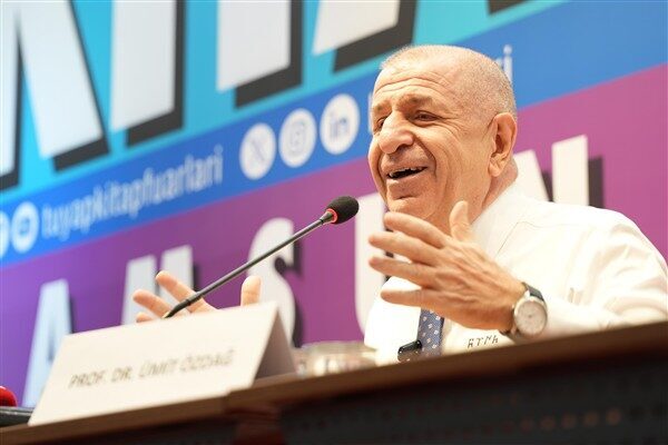 Özdağ, açıklamasında, “Göçün Türkiye’ye karşı bir stratejik göç mühendisliği amacı