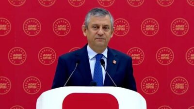 Yeni Parti Genel Başkanı Özel, parti çalışmalarına yönelik vatandaşlardan gelen