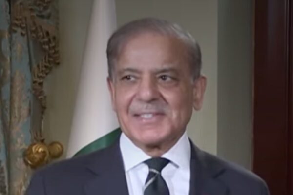 Pakistan Başbakanı Shehbaz Sharif, Barrister Gohar Ali Khan’ın annesinin vefatı