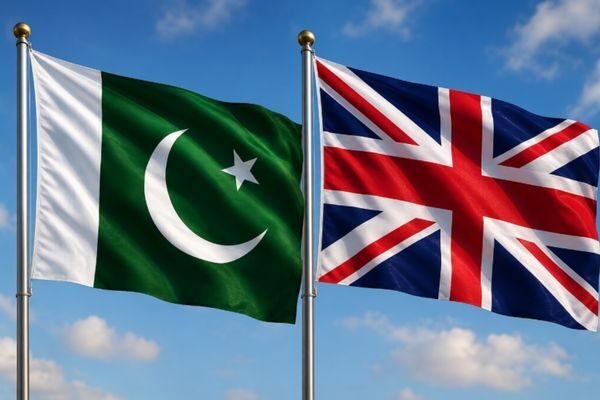Pakistan Başbakan Yardımcısı ve Dışişleri Bakanı Senatör Muhammed İshak Dar,