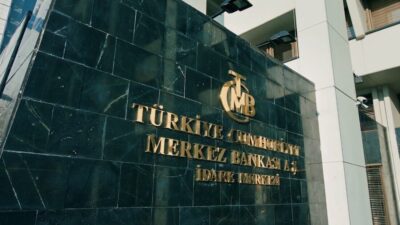 Gedik Yatırım’ın günlük analizinde, TCMB’nin enflasyon tahminlerinde değişikliğe gidip gitmeyeceğinin