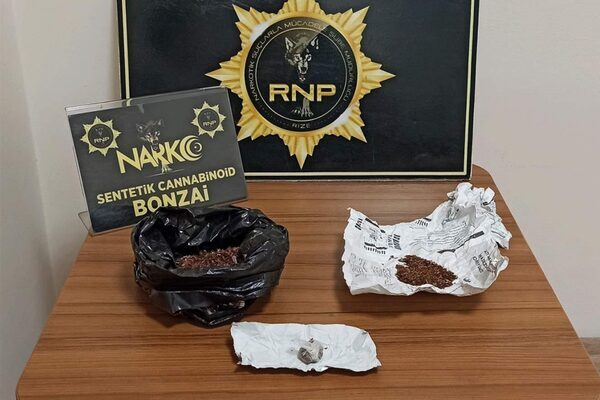 Rize Emniyet Müdürlüğü ekiplerince kent genelinde uyuşturucu ve uyarıcı madde