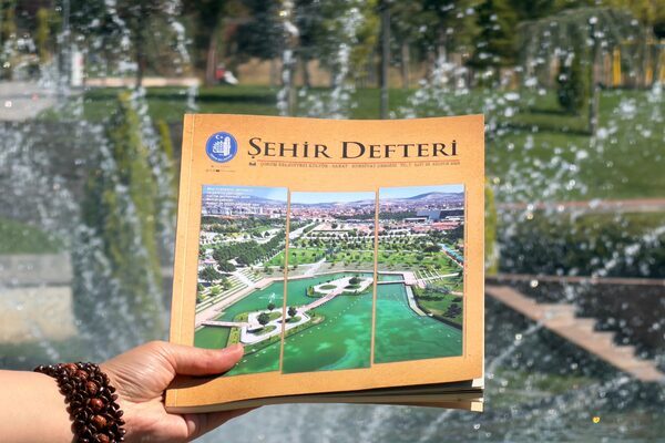 Çorum Belediyesi, kültür ve yayın faaliyetleri kapsamında hazırladığı Şehir Defteri