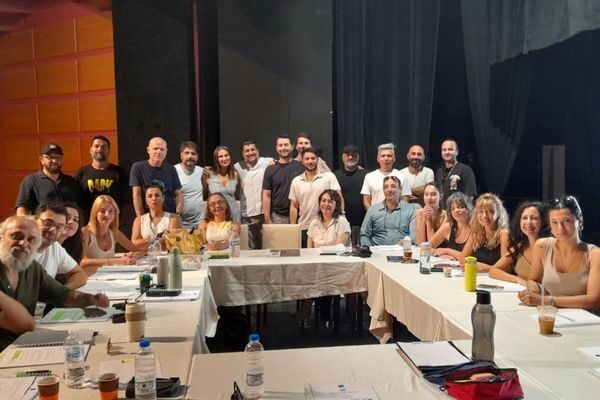 Eskişehir Büyükşehir Belediyesi Şehir Tiyatroları, sezonunun ilk oyununu “Verimsizler” ile