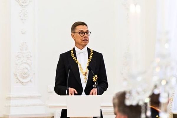 Finlandiya Cumhurbaşkanı Alexander Stubb, Ukrayna’nın başkenti Kiev’e gerçekleştirdiği ziyarette üç
