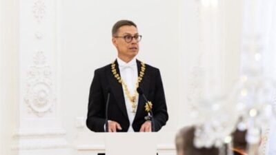 Finlandiya Cumhurbaşkanı Alexander Stubb, Ukrayna Devlet Başkanı Volodimir Zelenski ile