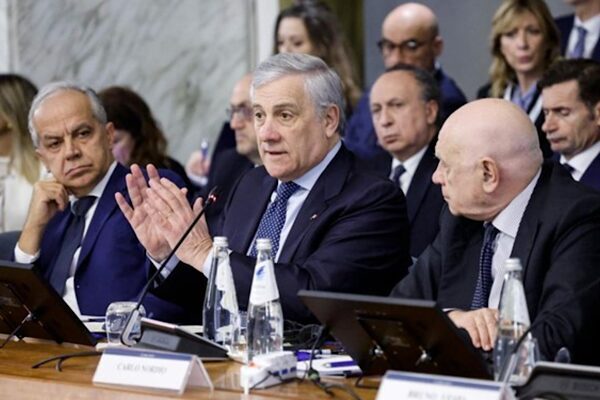 İtalya Dışişleri Bakanı  Tajani, Avrupa Komisyonu’nun nükleer enerji yatırımlarına ilişkin