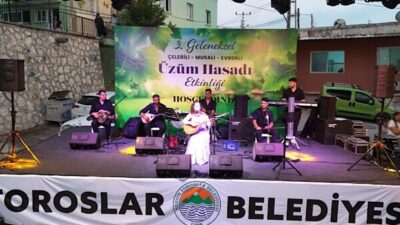 Mersin’in Toroslar ilçesinde üzüm hasadı kapsamında düzenlenen Geleneksel Üzüm Hasadı