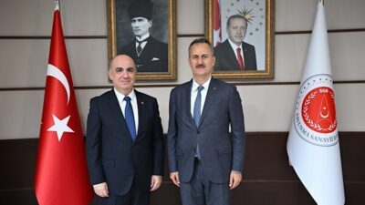 Savunma Sanayii Başkanı Görgün, Cibuti Büyükelçisi olarak atanan Hüseyin Özdemir’i