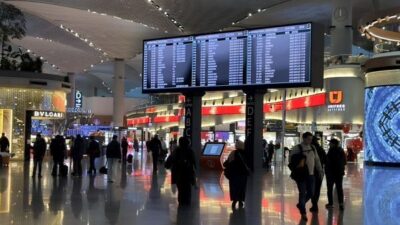 Küresel turizm hareketliliğinde yaşanan dalgalanmalara rağmen Türkiye yine milyonlarca turisti