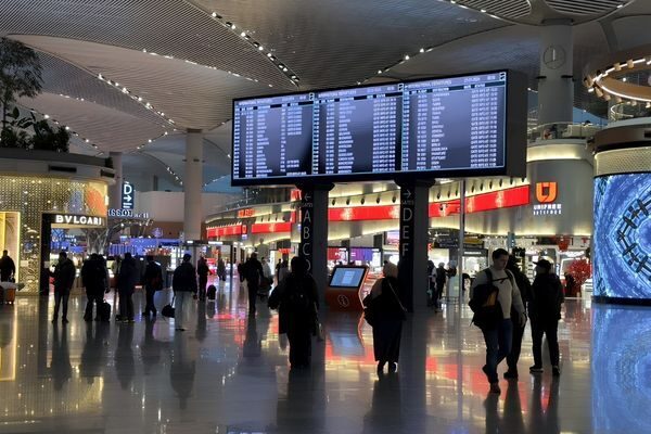 Küresel turizm hareketliliğinde yaşanan dalgalanmalara rağmen Türkiye yine milyonlarca turisti