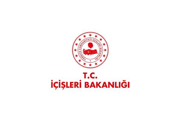 İçişleri Bakanlığı, Üsküdar Belediye Başkanı Sinem Dedetaş’ın geçici tedbir olarak