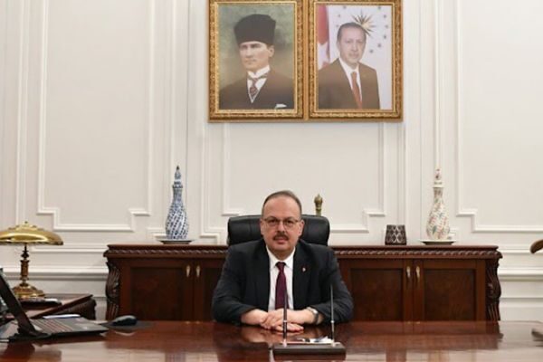 Ankara Valisi Yakup Canbolat, Kızılcahamam ilçesini ziyaret ederek yürütülen projeleri