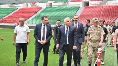 Diyarbakır Valisi Murat Zorluoğlu, Diyarbakır Stadı’nda yürütülen zemin ve altyapı