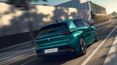 YENİ PEUGEOT 308 Türkiye’de Yeni PEUGEOT 308 Türkiye’de yollara çıktı