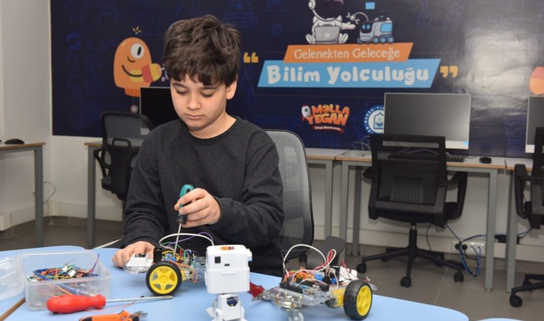 Yıldırım Belediyesi, 30 Ağustos Zafer Bayramı kutlamaları kapsamında çocuklar ve