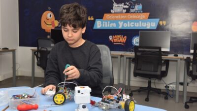 Yıldırım Belediyesi, 30 Ağustos Zafer Bayramı kutlamaları kapsamında çocuklar ve