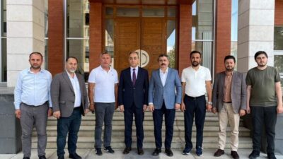 Başkan Yılmaz’ın ilk durağı Nahçıvan oldu. Yılmaz, burada Nahçıvan Başkonsolosu