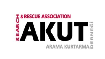 AKUT ekiplerinin İzmir’in Bornova ilçesinde kaybolan vatandaşın bulunmasına yönelik gerçekleştirdiği