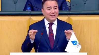 DEVA Partisi Genel Başkanı Ali Babacan, Gelecek Partisi Genel Başkanı