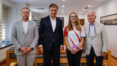 İzmir Büyükşehir Belediyesi Spor Kulübü’nün milli okçusu Dünya Yenihayat, 20.