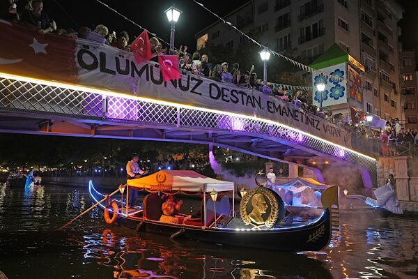 Eskişehir Büyükşehir Belediyesi tarafından “2026 Eskişehir Yılı” kapsamında, ETİ ana